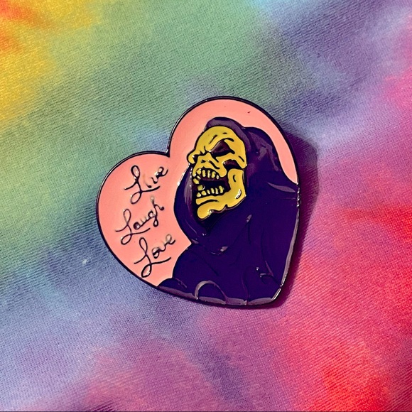 🔥3 for $23🔥🖤Skeletor Live, Laugh, Love Pin🖤 - Picture 1 of 3